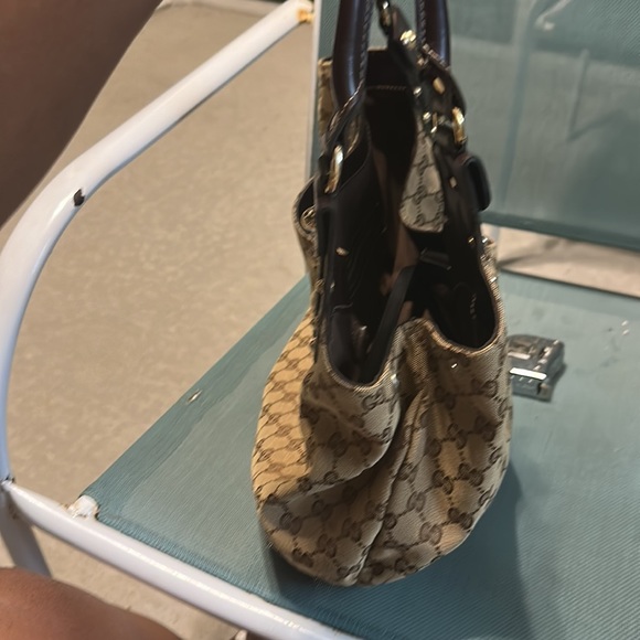 🔥🔥Vintage Authentic Gucci Bag🔥🔥 - Picture 5 of 15